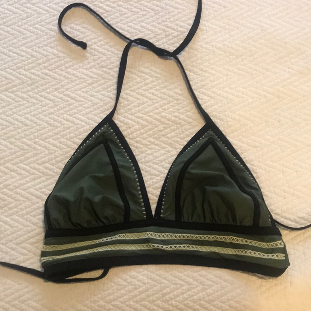 Bikini top